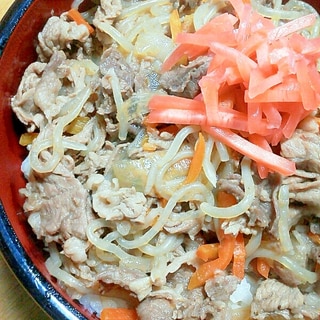 糸コンとニンジンでかさ増し☆我が家の大盛り牛丼